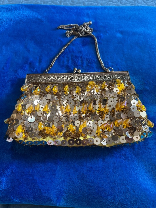 Handbags - Vintage Yellow Sequin Beaded Evening Clutch